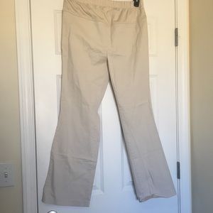 Medium Old Navy Maternity Khaki Pants